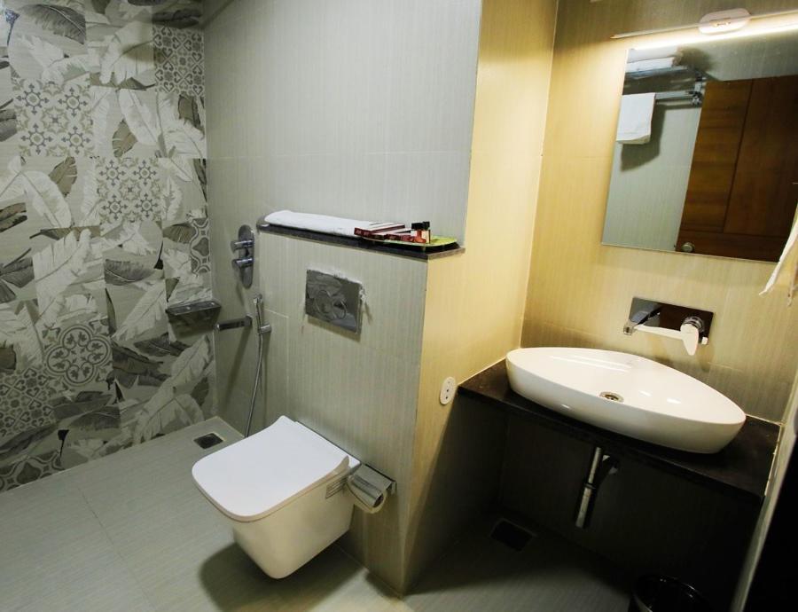 Hotel The Grand Индаур Экстерьер фото