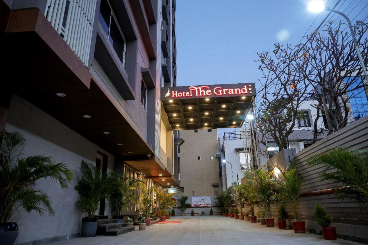 Hotel The Grand Индаур Экстерьер фото